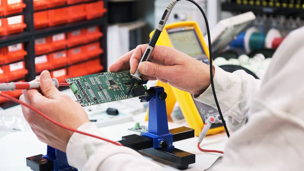Elektrik / Elektronik Teknikeri