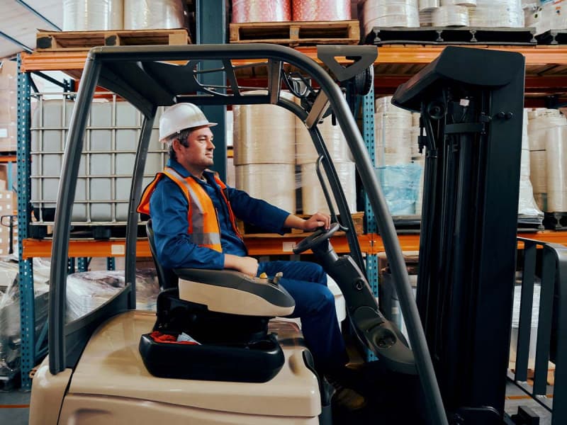 Forklift Operatörü (Gabelstaplerfahrer)