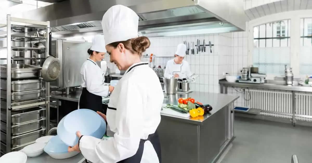 Aide-cuisinier / Aşçı Yardımcısı
