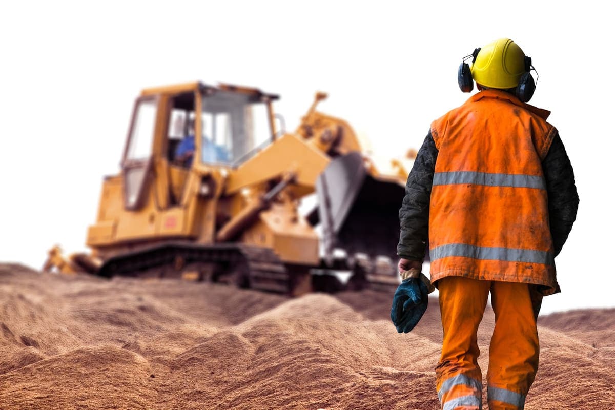 Conducteur d’engins / İş Makinesi Operatörü