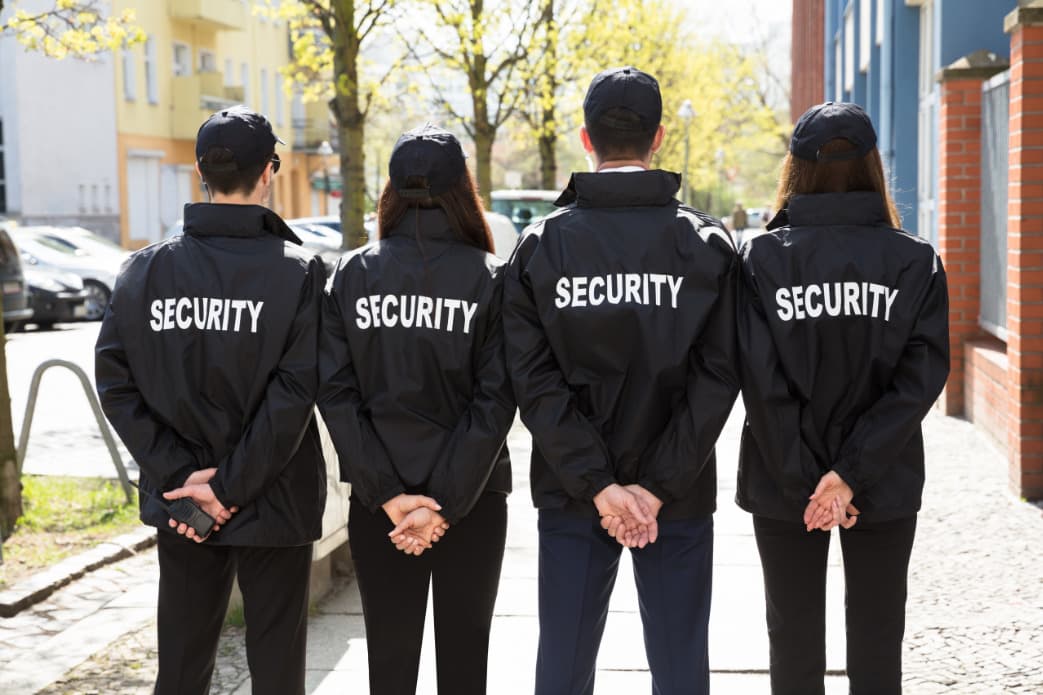 Agent de sécurité / Güvenlik Görevlisi