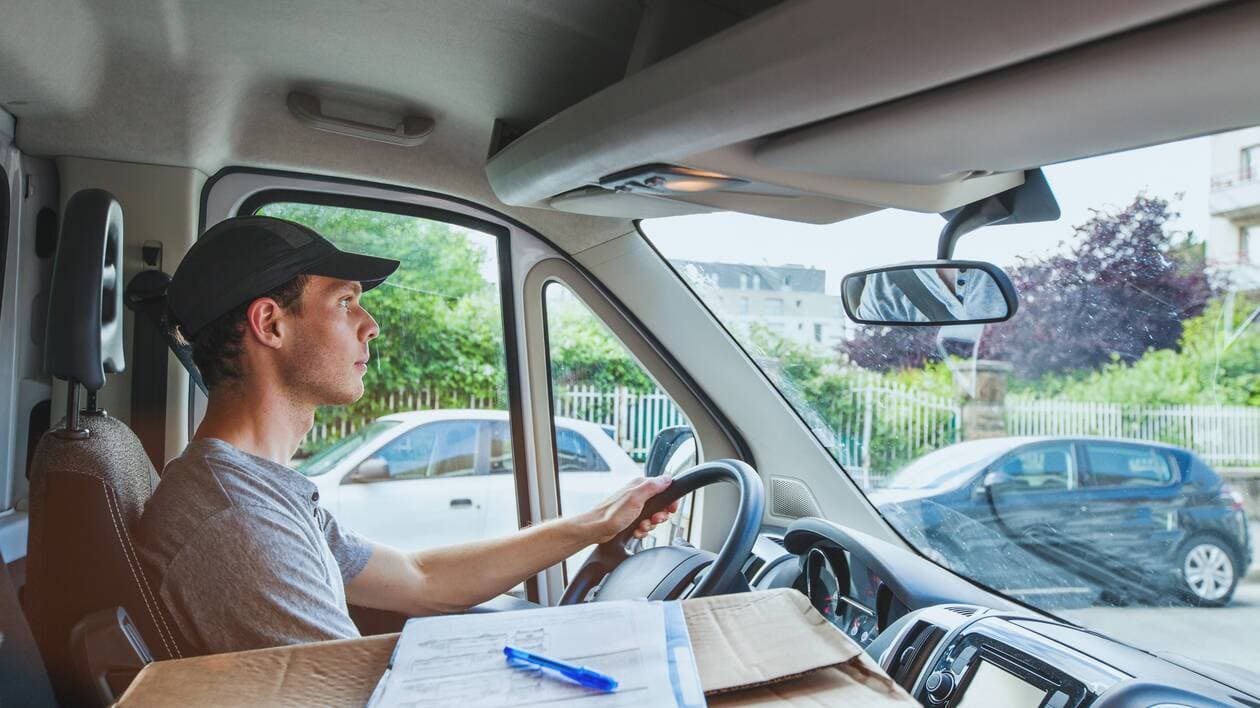 Chauffeur-livreur / Kurye Şoför