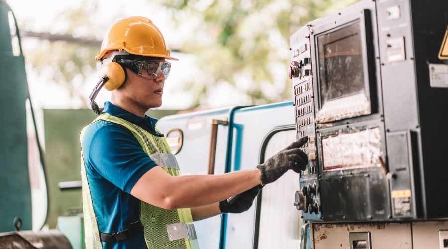 Elektrik Teknisyeni / Elektrotechniker