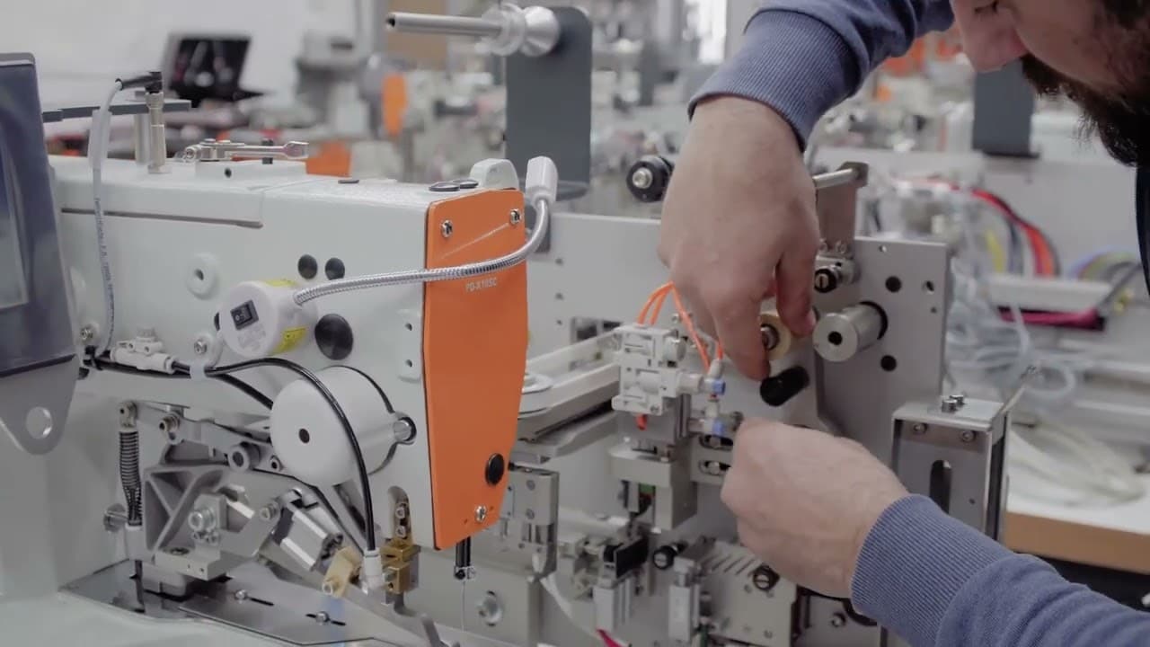 Tekstil Teknisyeni / Textile Technologist